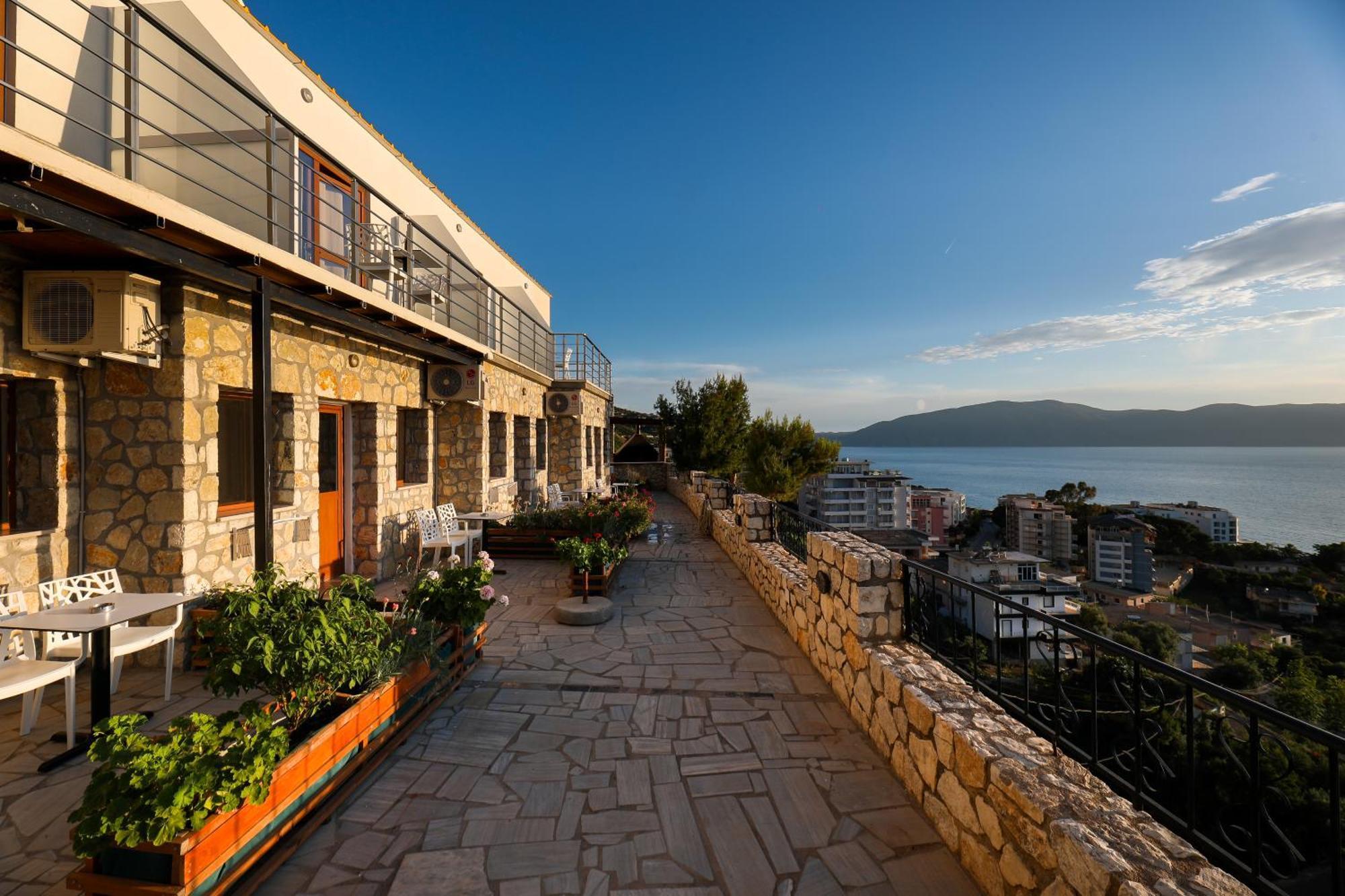 Vila Dena Vlorë Eksteriør billede