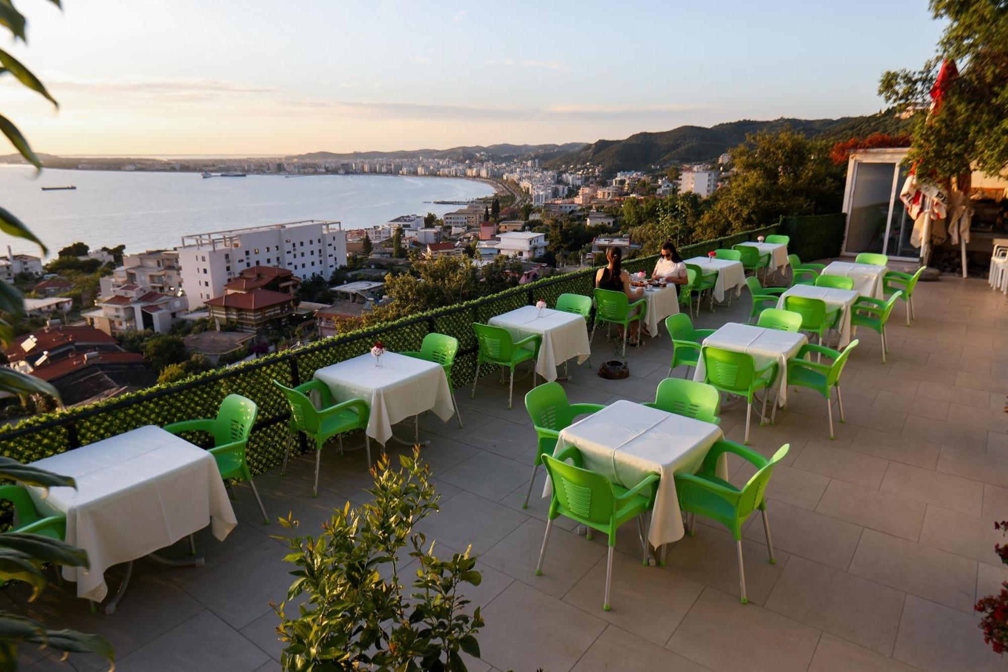 Vila Dena Vlorë Eksteriør billede